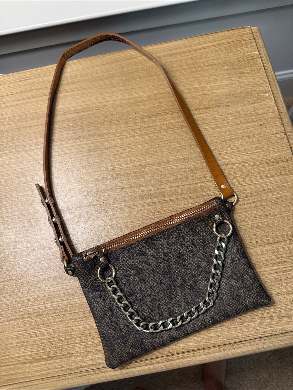 Michael Kors MK Signature fanny pack belt bag